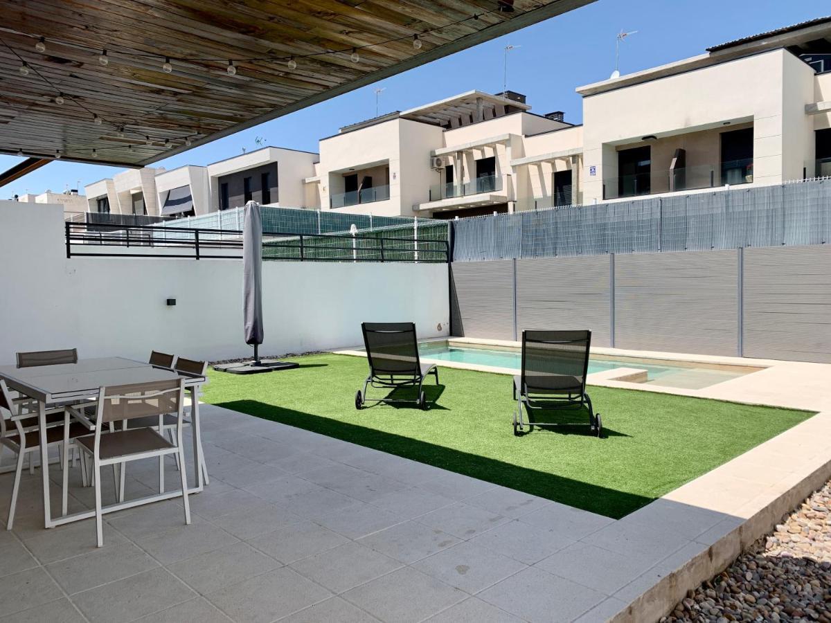 Chalet Con Piscina Privada A 25 Min De Madrid Arroyomolinos Exteriör bild