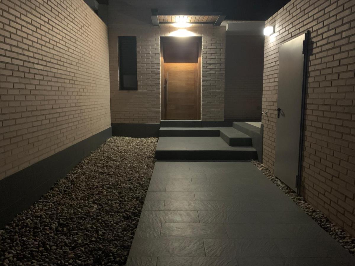 Chalet Con Piscina Privada A 25 Min De Madrid Arroyomolinos Exteriör bild